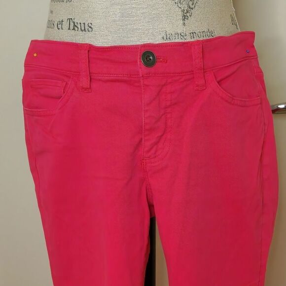 TNA Berry Pink Skinny Jeans - Picture 3 of 10